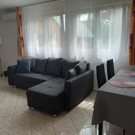 Brigi Apartment